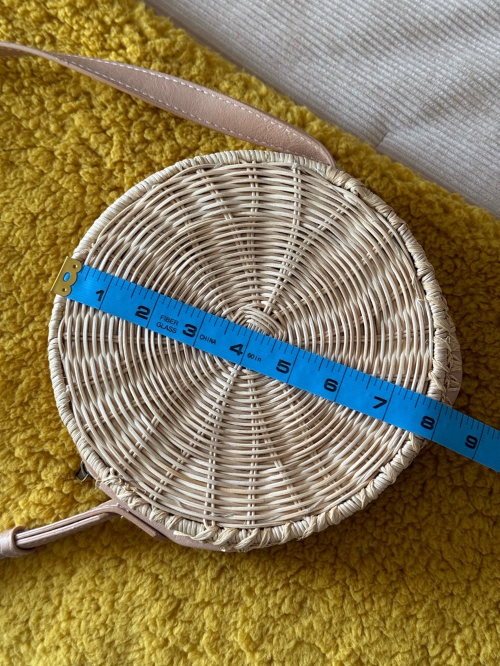 Rattan Wicker Round Circle Crossbody Purse Bag - Picture 5 of 6